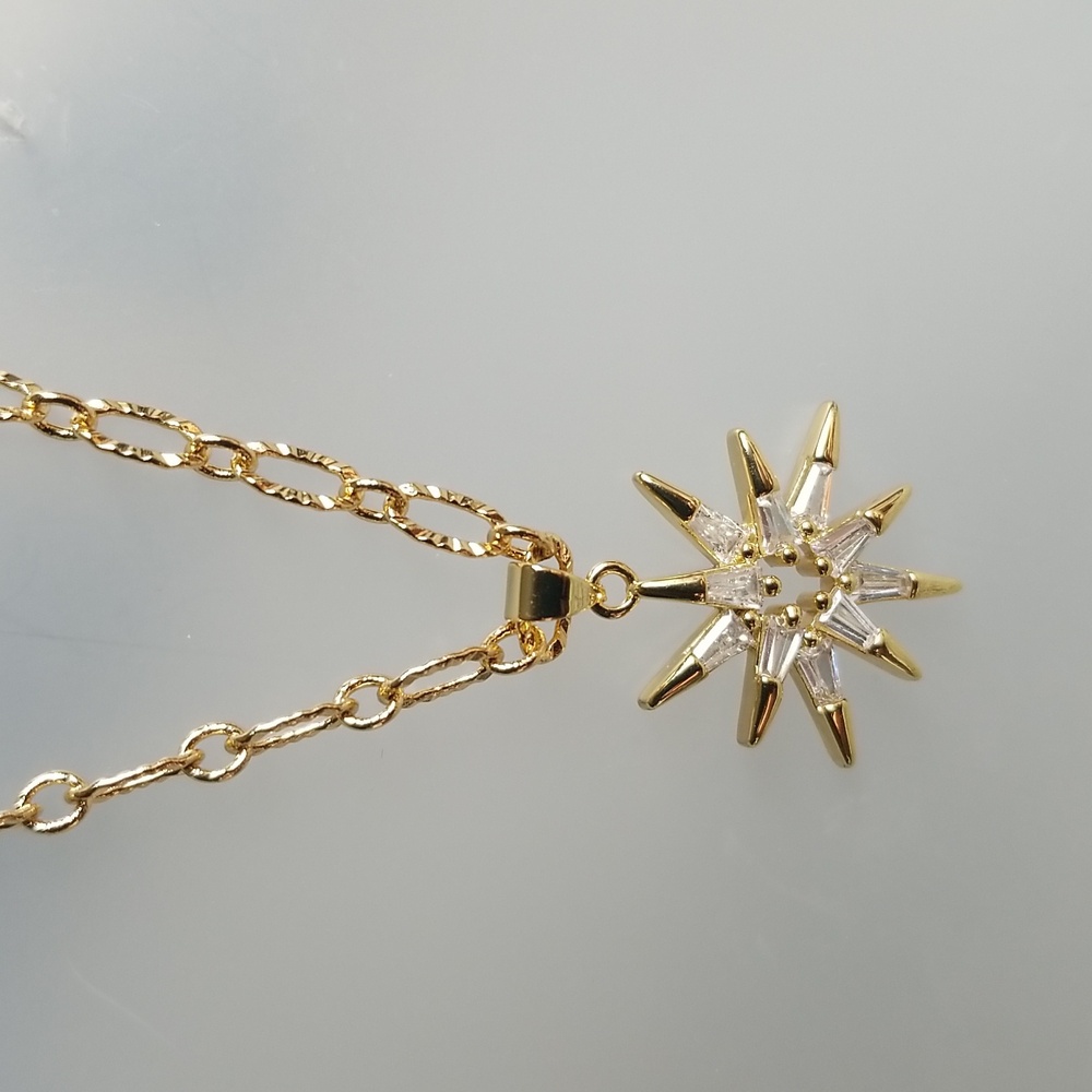 NEW Set of Necklace in Stainless Steel & earrings Silver 925 (Gold plated)